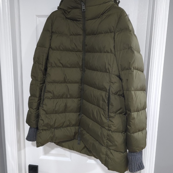 Herno Winger Coat - Picture 3 of 10